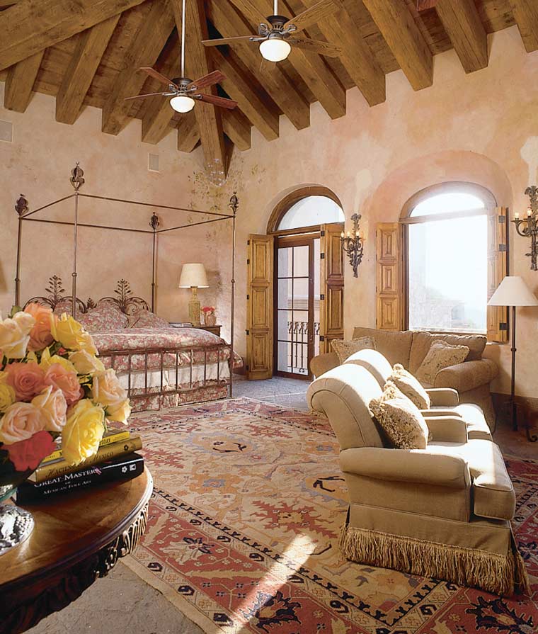 Casa Carino's Master Bedroom